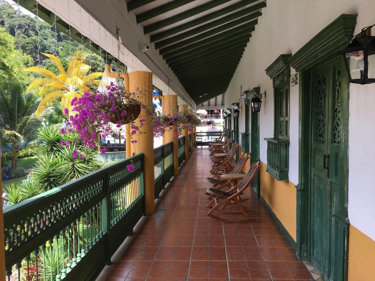 Hotel Aguatur Cocorná Eksteriør billede